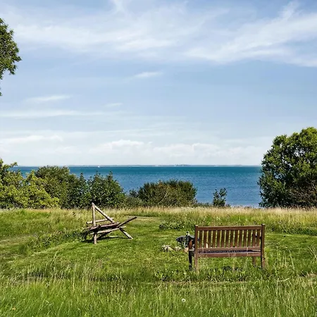 By With Panoramic Views Ferienhaus *