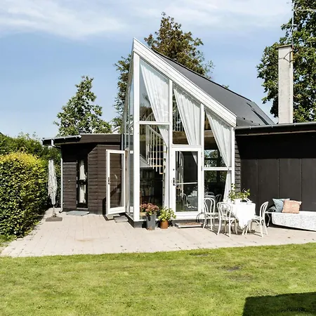 By With Panoramic Views Ferienhaus Nykøbing Sjælland