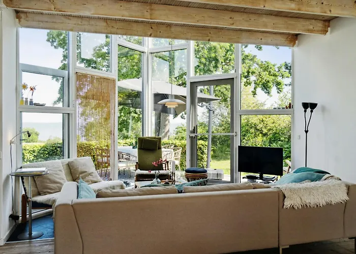 By With Panoramic Views Nykøbing Sjælland